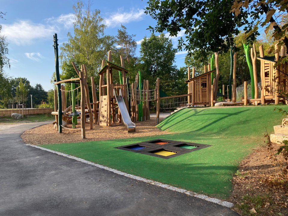 Spielplatz Langwasser Landschaftsarchitektur Nürnberg Riede